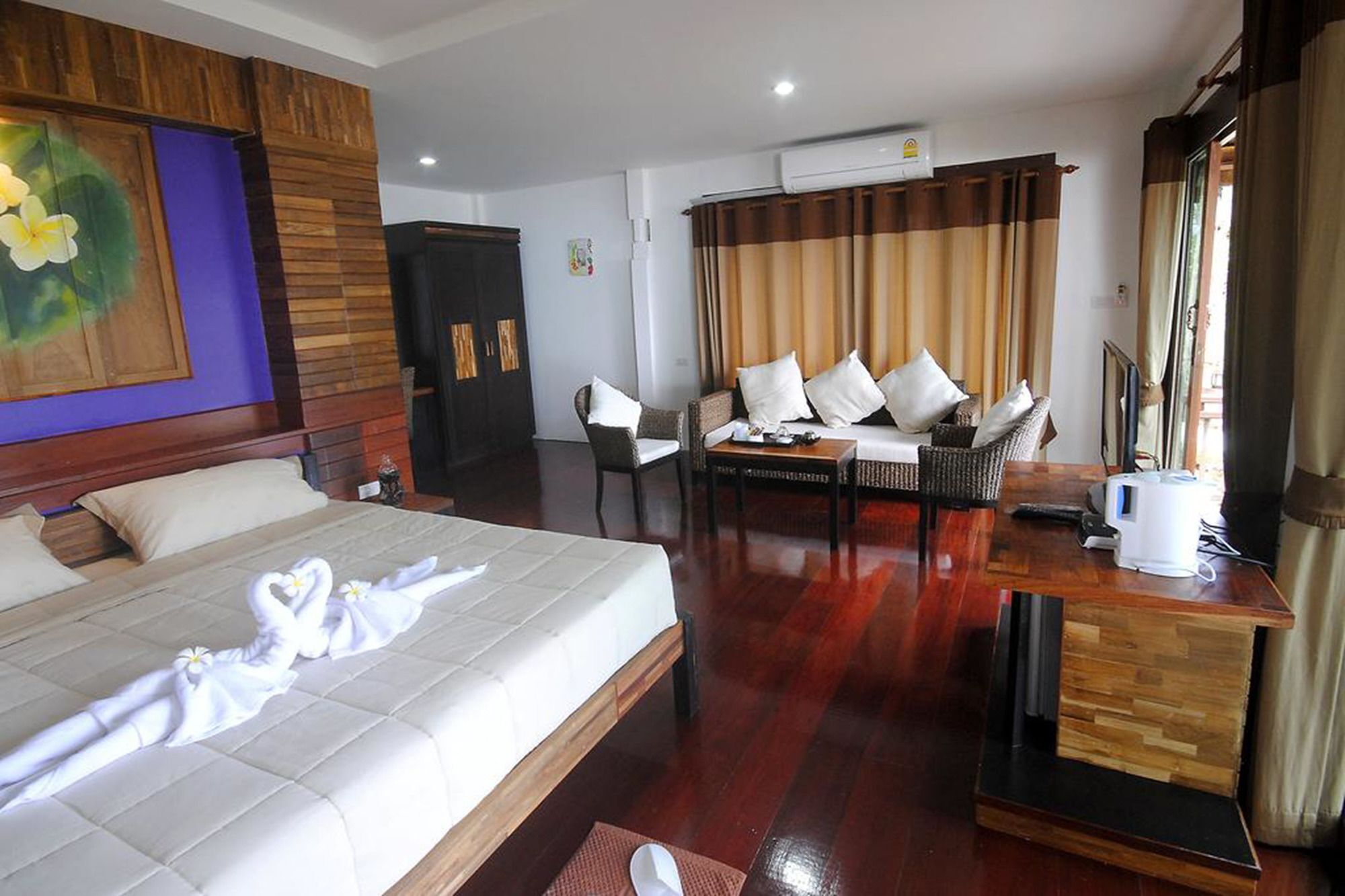New Ozone Resort & Spa Ко-Ланта Экстерьер фото
