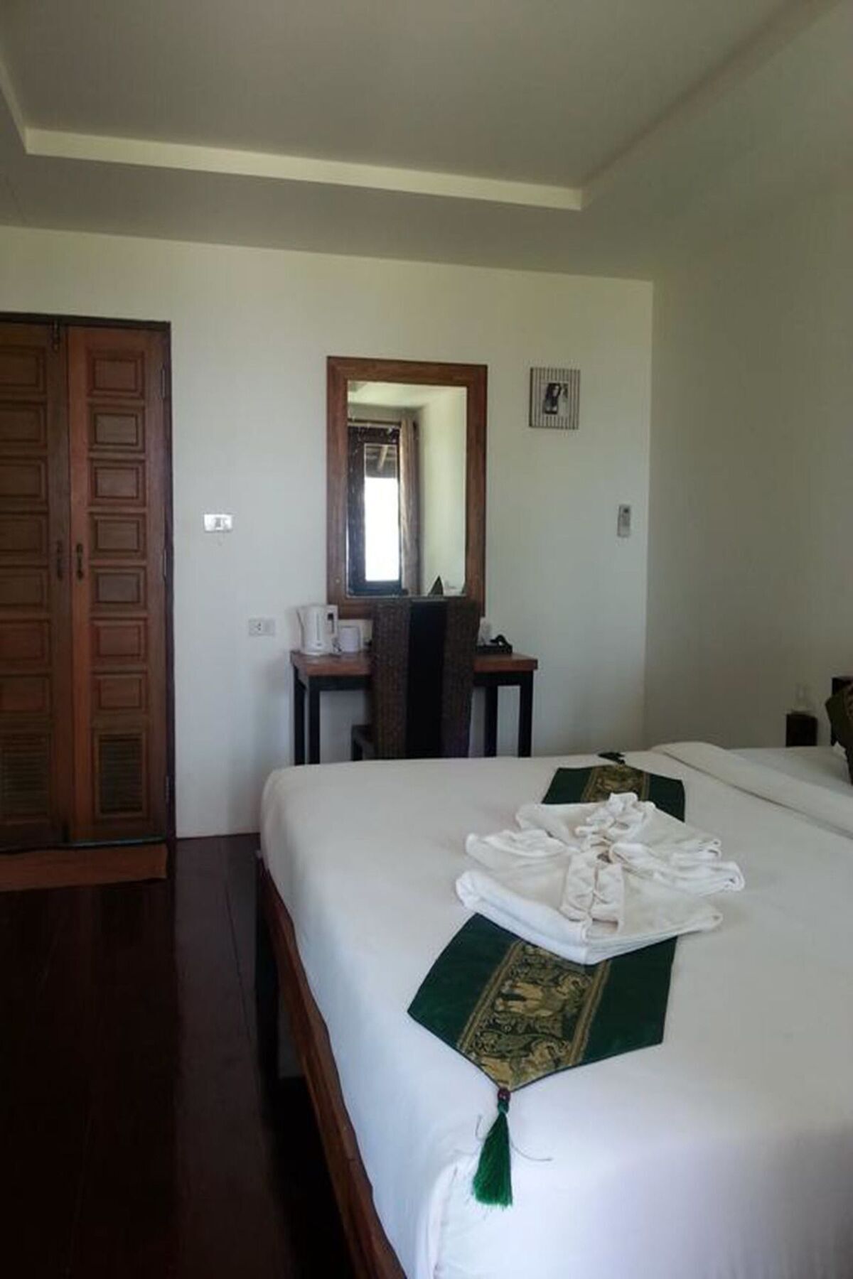 New Ozone Resort & Spa Ко-Ланта Экстерьер фото